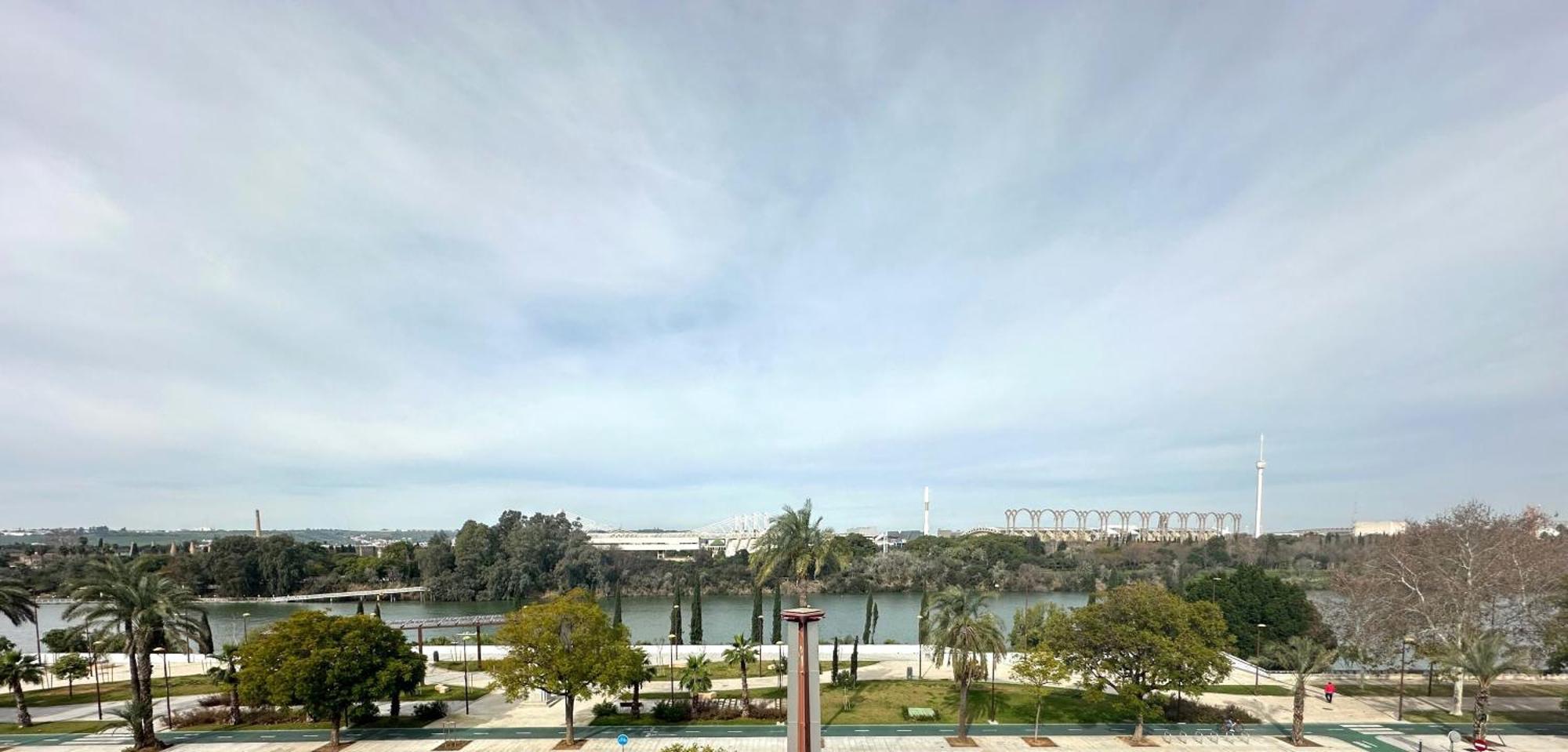 Gotoseville Torneo Free Parking River Views *